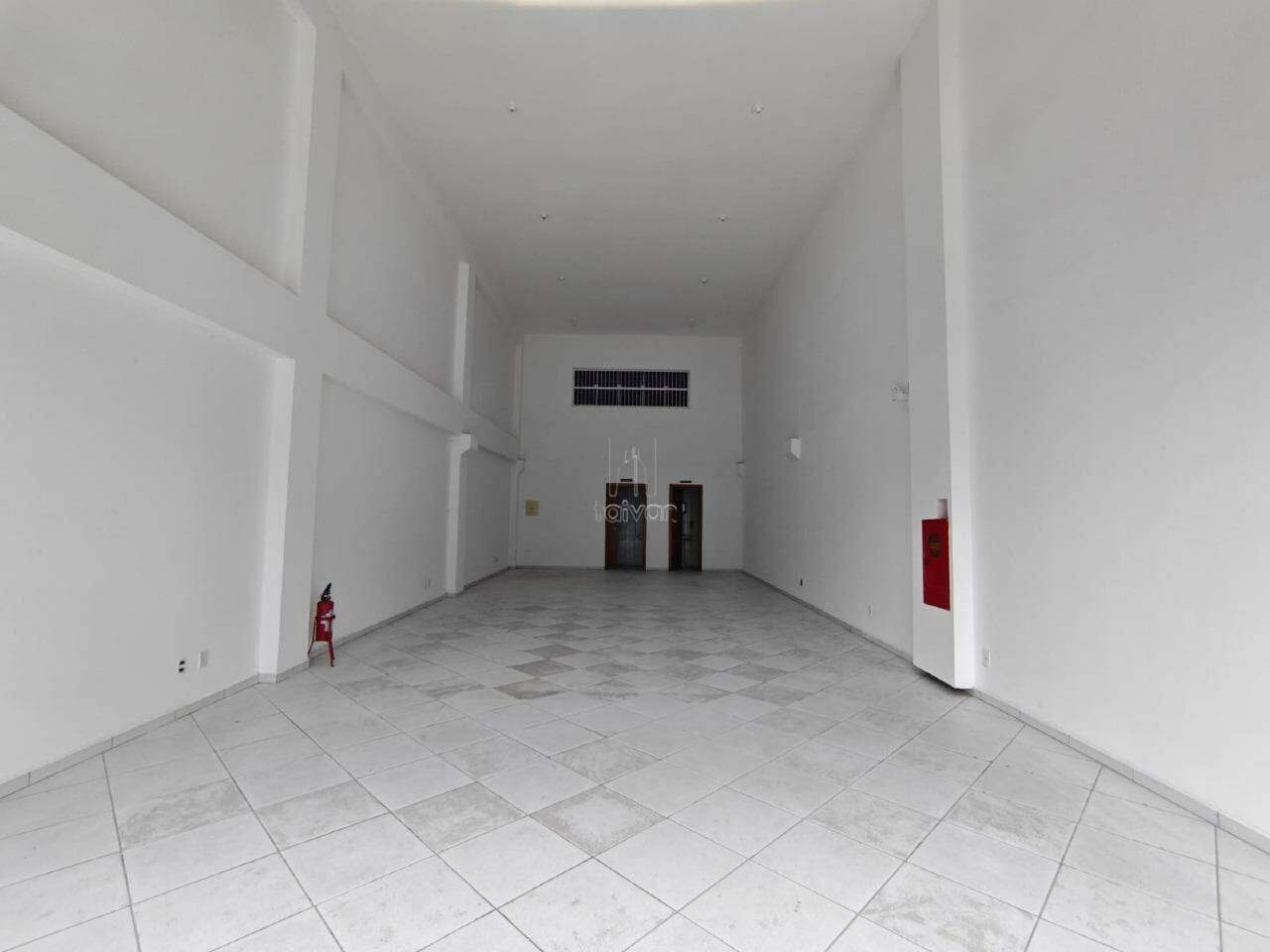 Sala Comercial para aluguel no Centro: 