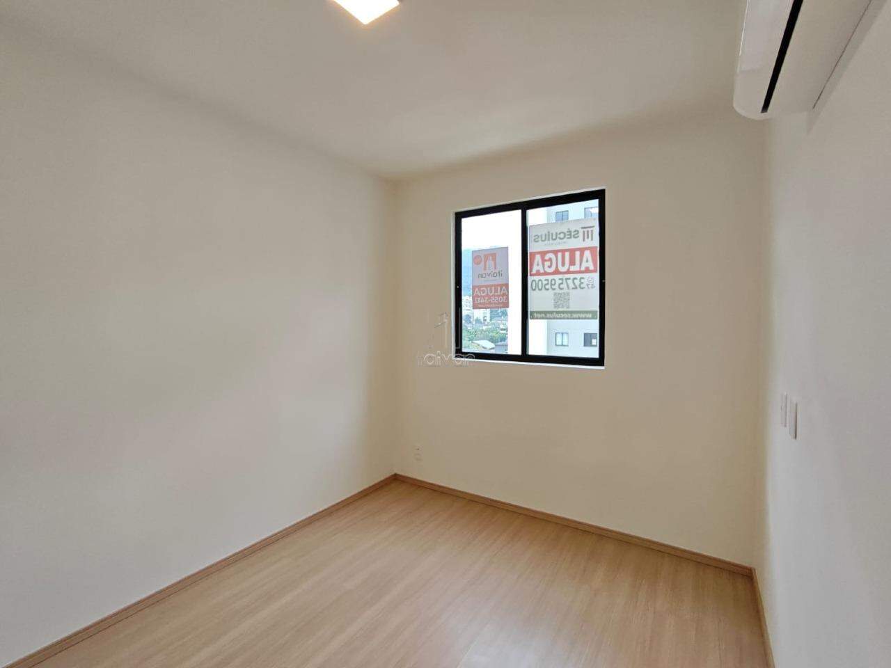 Apartamento para aluguel no Vila Baependi: 