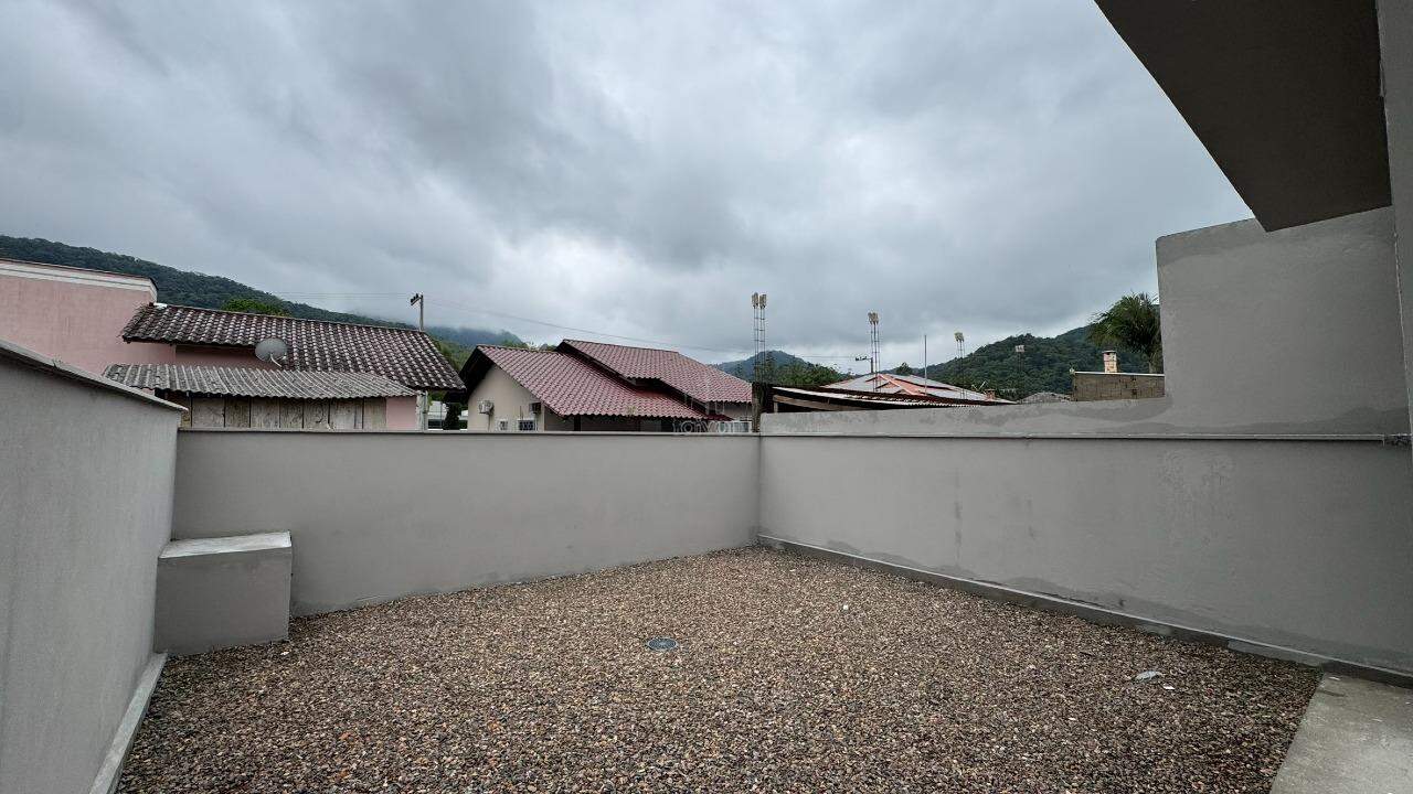 Geminado à venda no 	Rio Hern: 