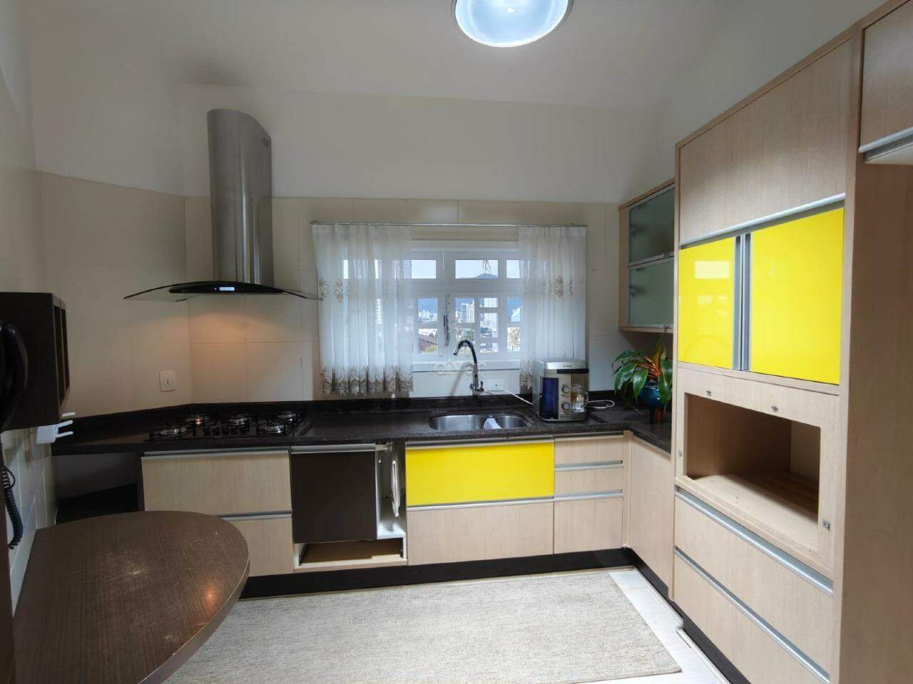 Casa para aluguel no Vila Nova: 