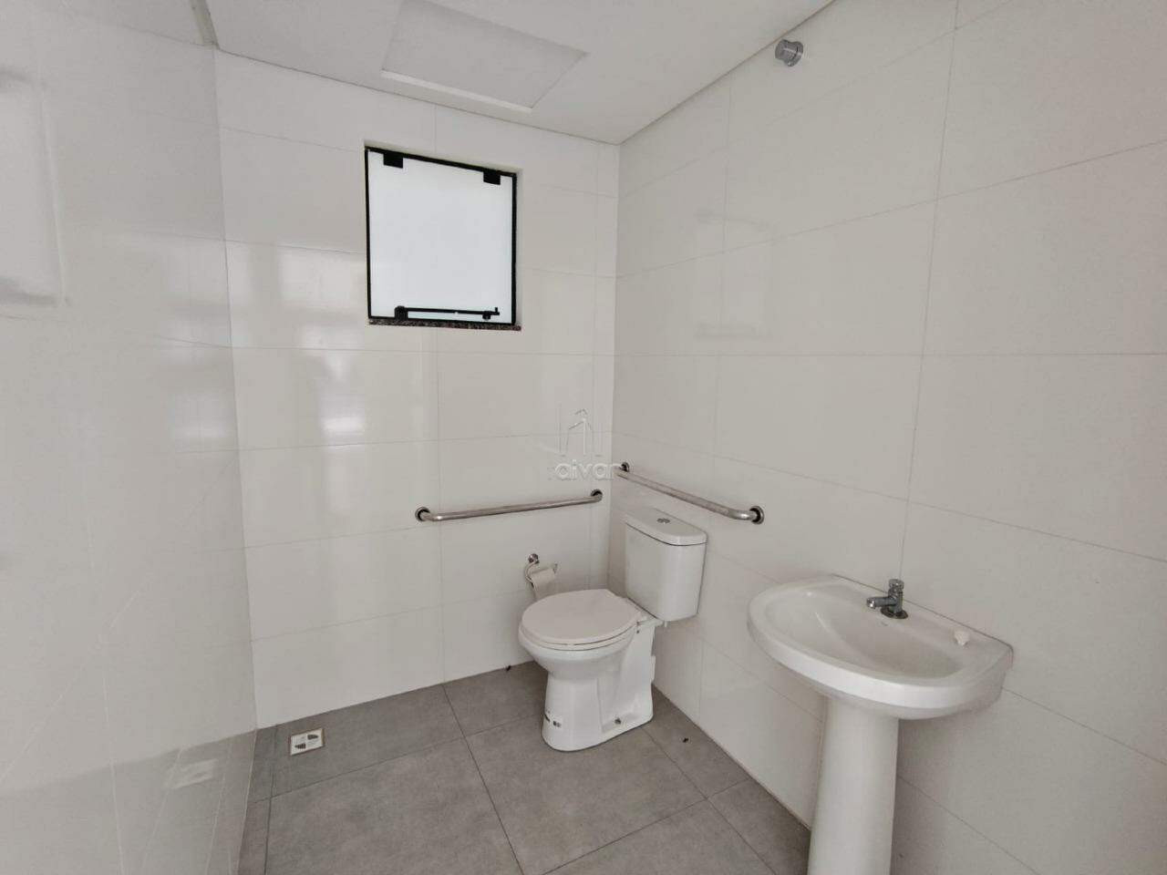 Sala Comercial para aluguel no Vila Lenzi: 