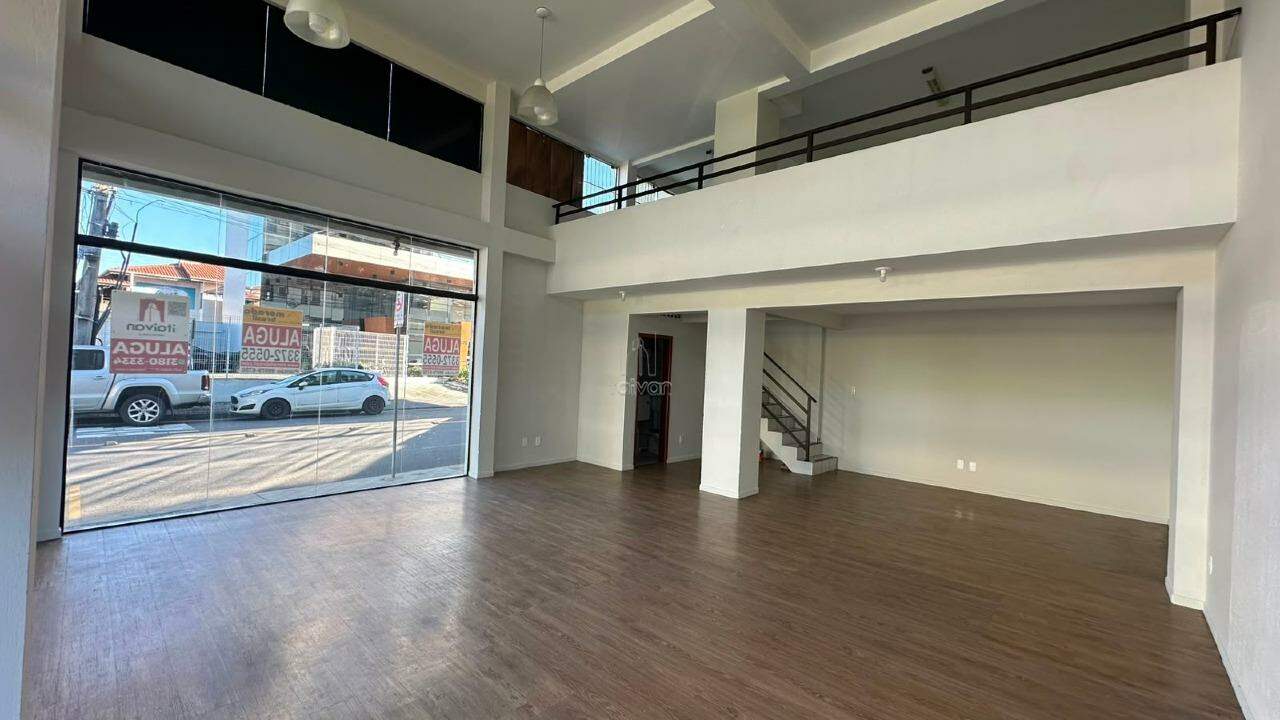 Sala Comercial para aluguel no Centro: 