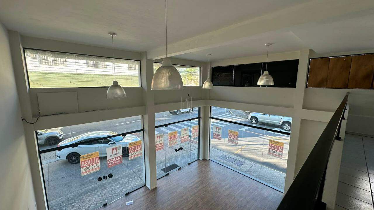 Sala Comercial para aluguel no Centro: 