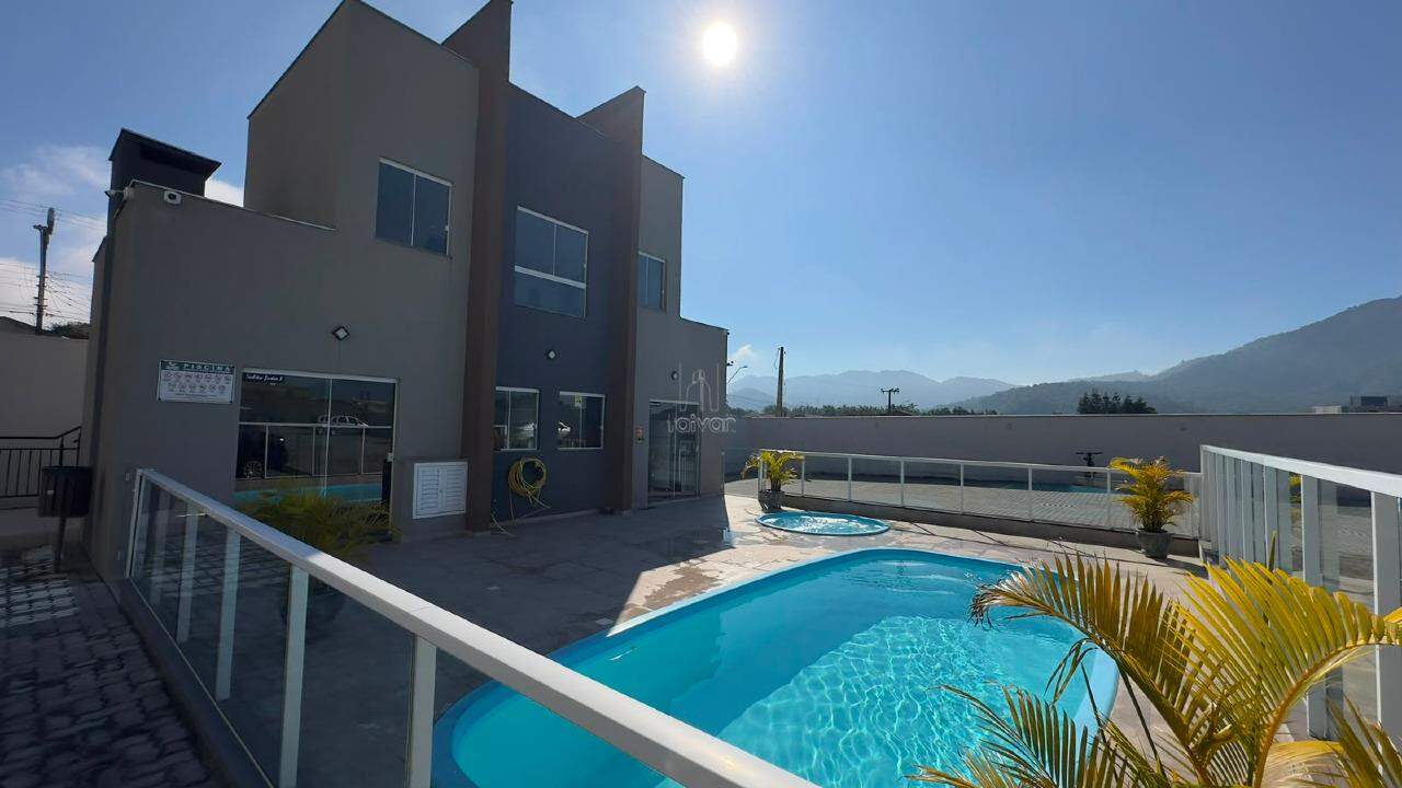 Apartamento à venda no Rau: 