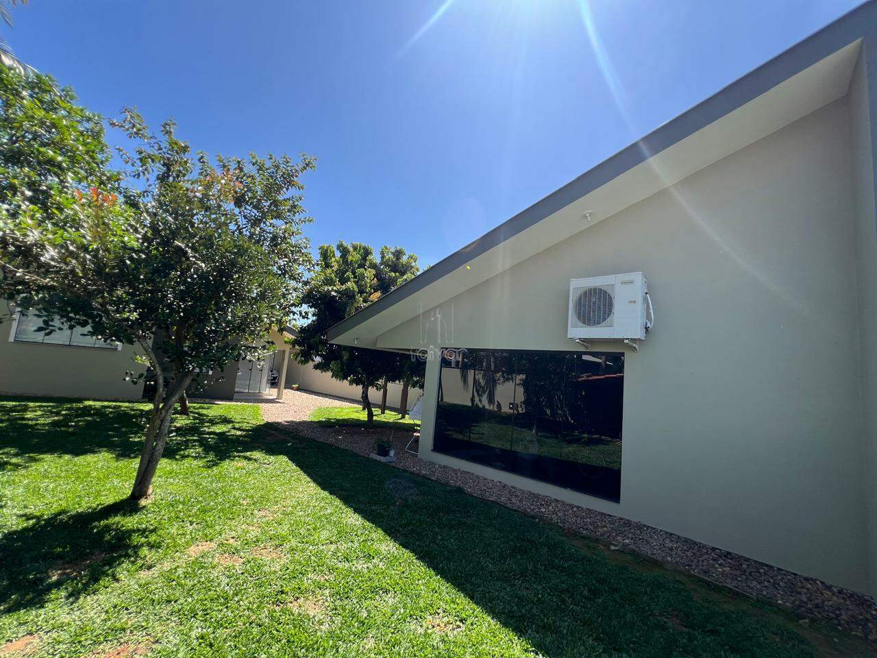Casa à venda no Jaraguá 99: 