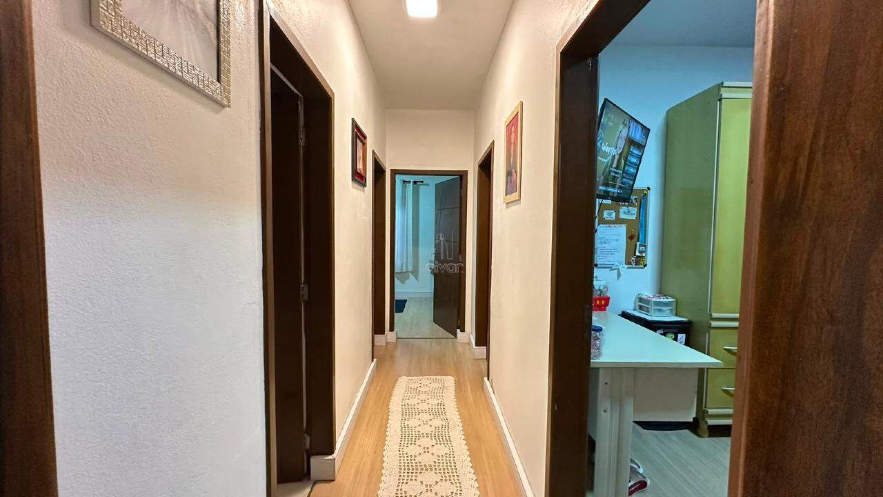 Casa à venda no Braço do Ribeirão Cavalo: 