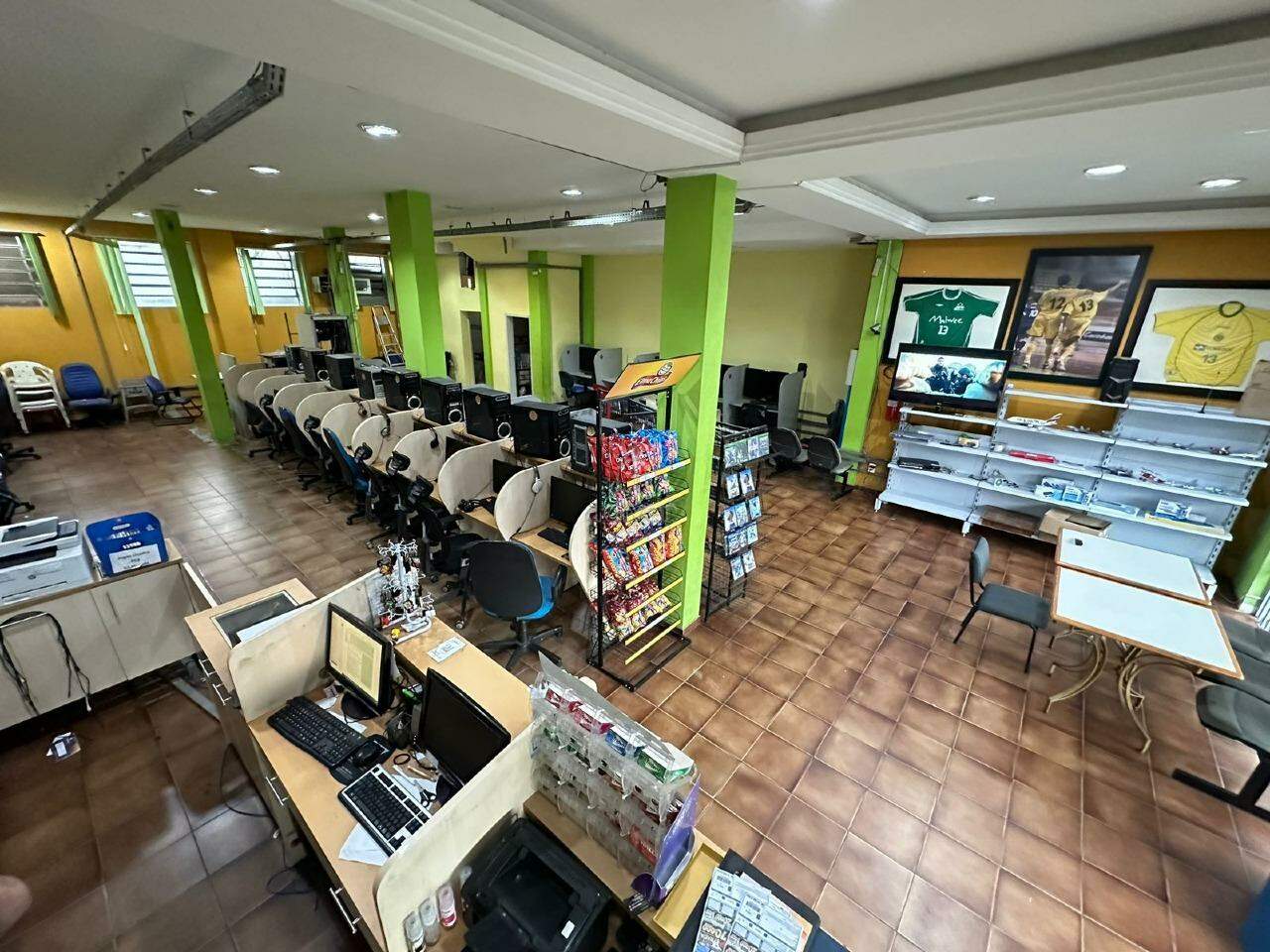 Sala Comercial para aluguel no Centro: 