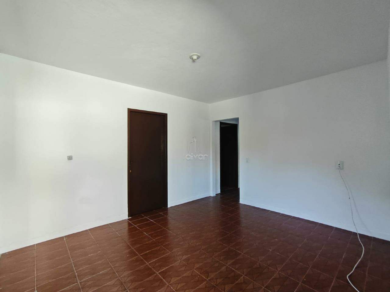 Casa para aluguel no Estrada Nova: 