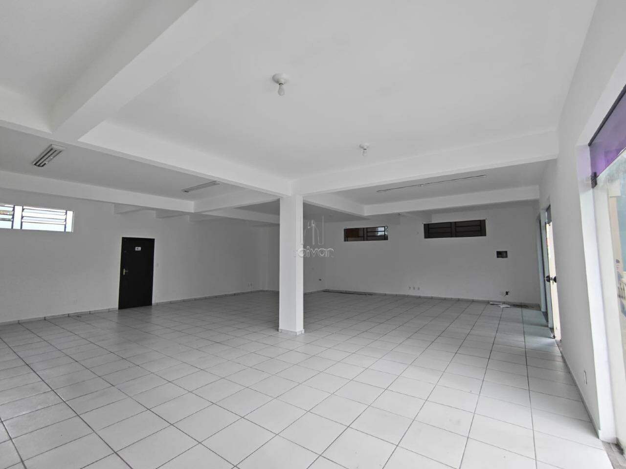 Sala Comercial para aluguel no Água Verde: 