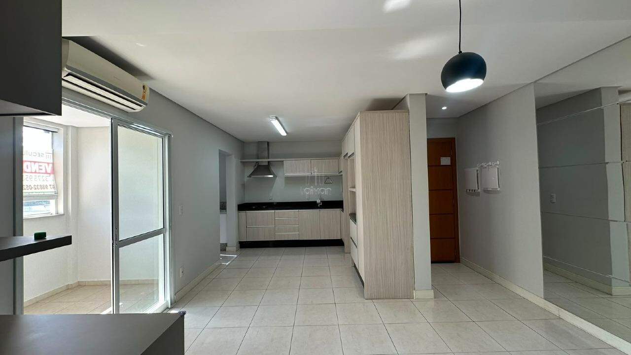 Apartamento à venda no Jaraguá Esquerdo: 