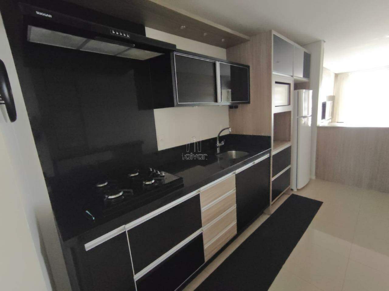 Apartamento para aluguel no Centro: 
