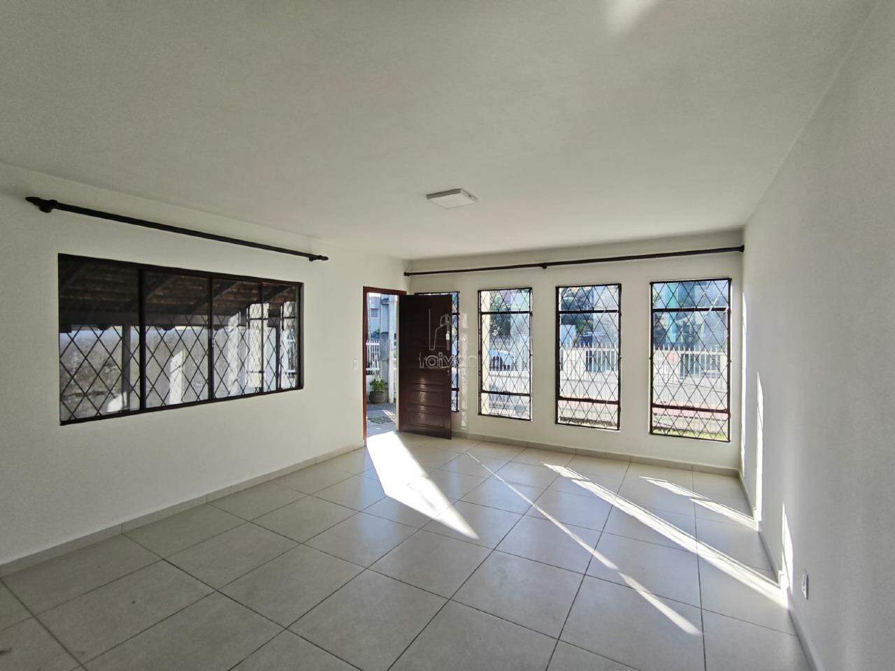 Casa para aluguel no Centro: 