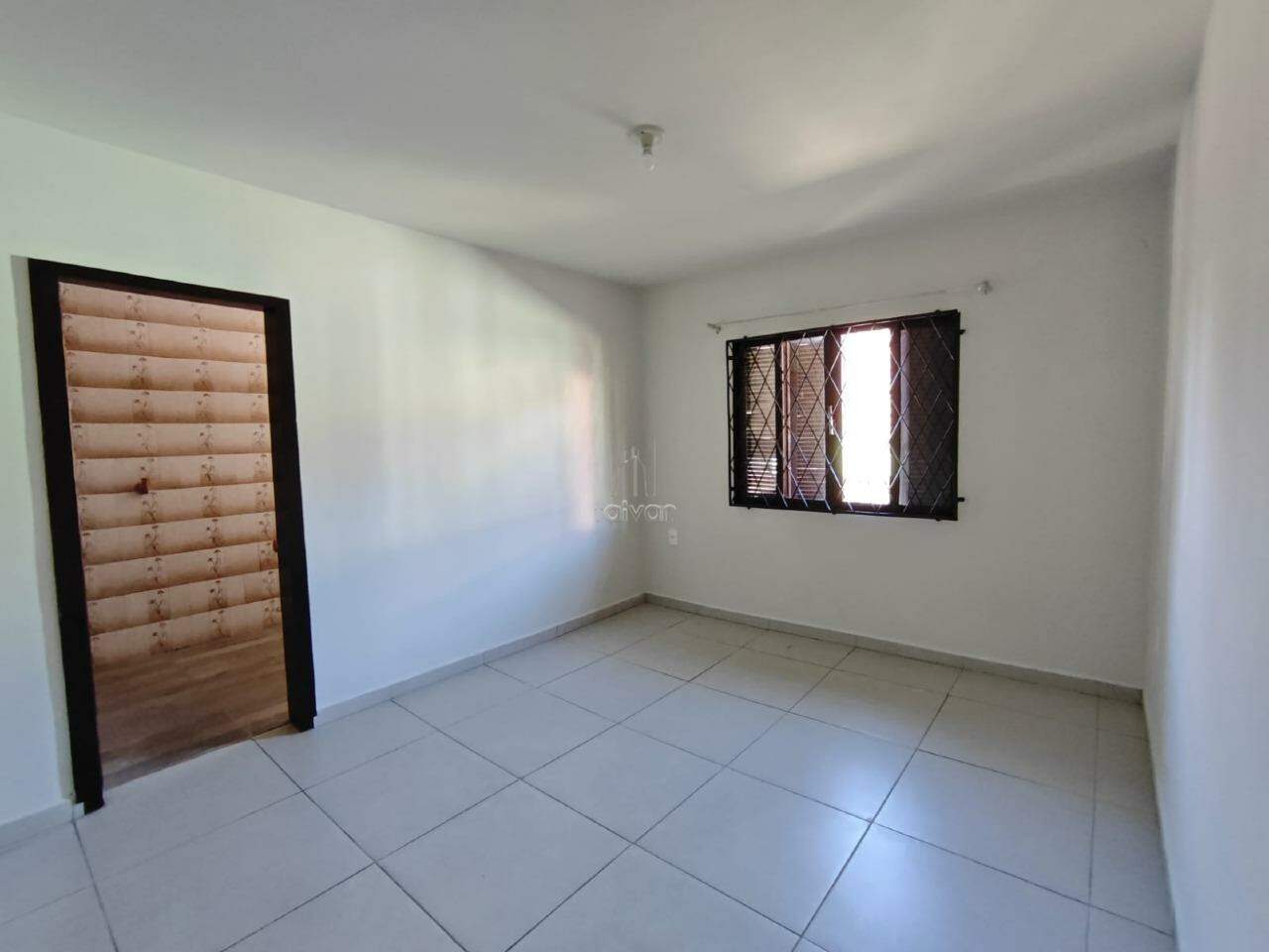 Casa para aluguel no Centro: 