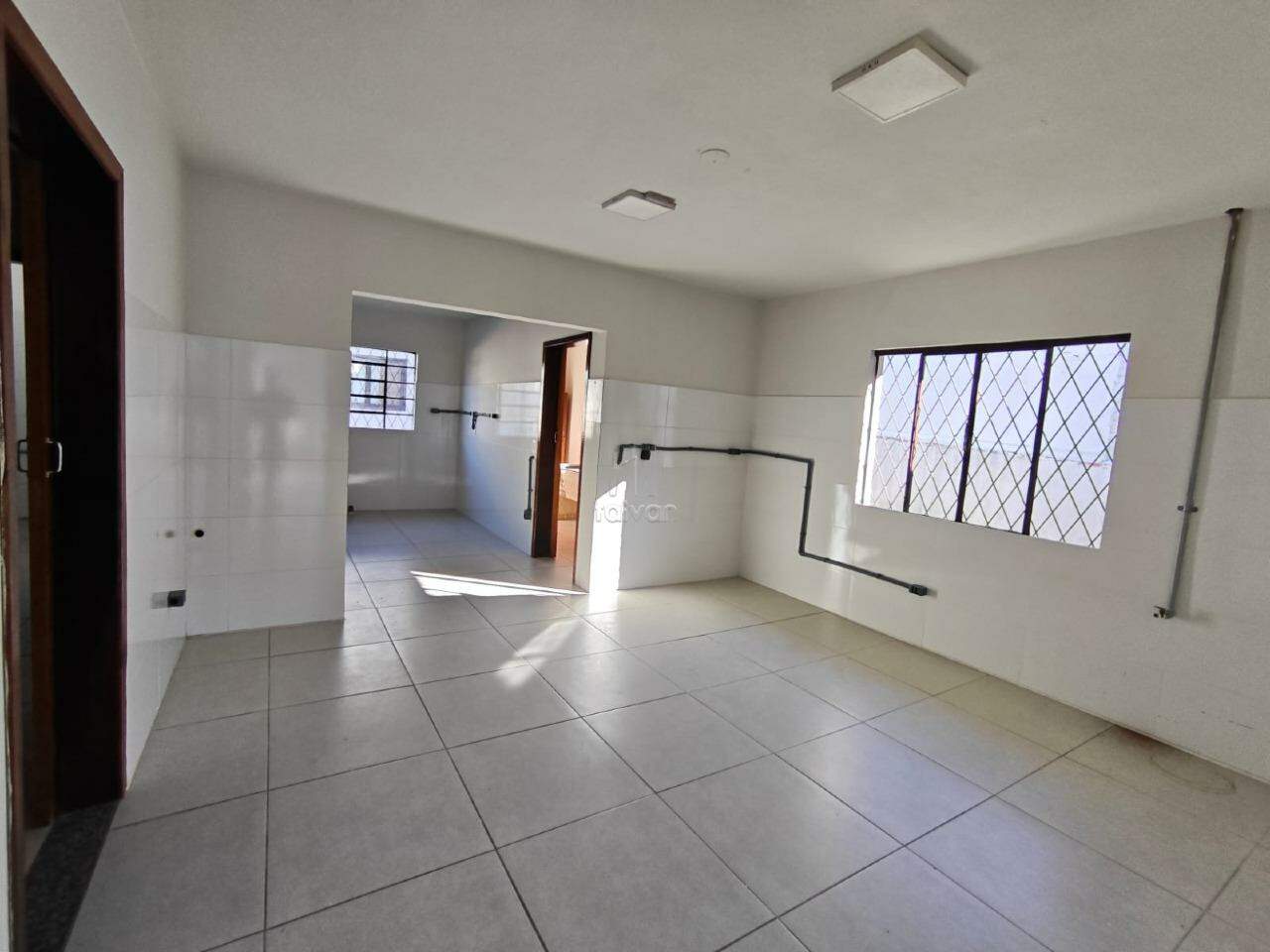 Casa para aluguel no Centro: 