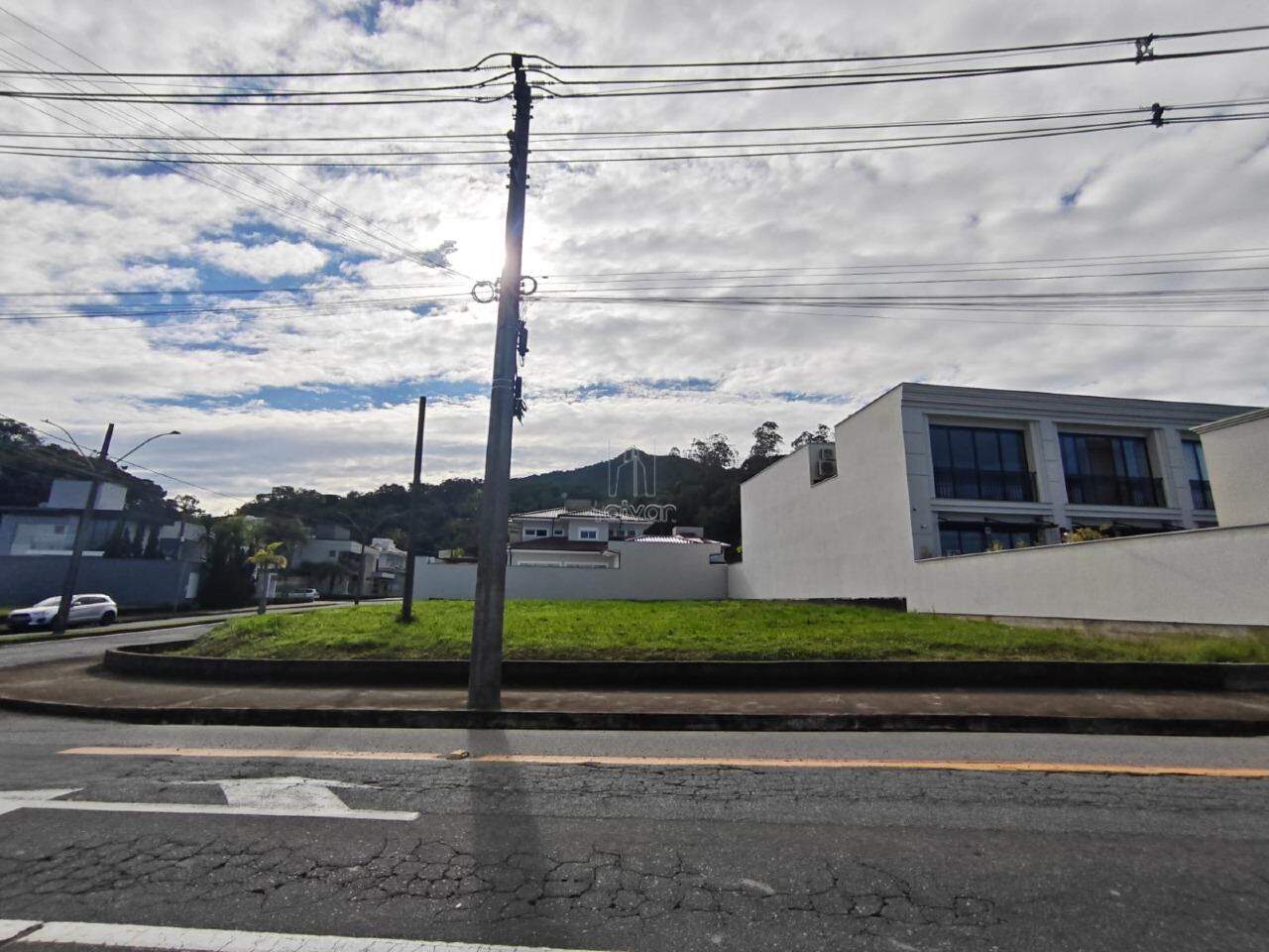 Terreno para aluguel no Amizade: 