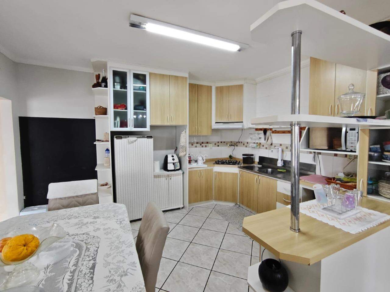 Casa para aluguel no Ilha Da Figueira: 