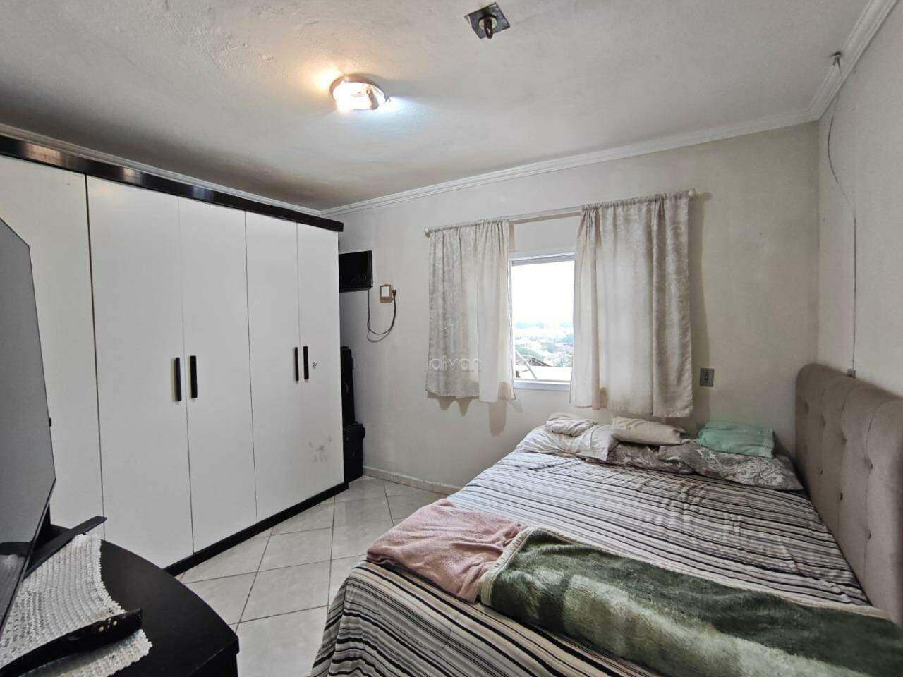 Casa para aluguel no Ilha Da Figueira: 