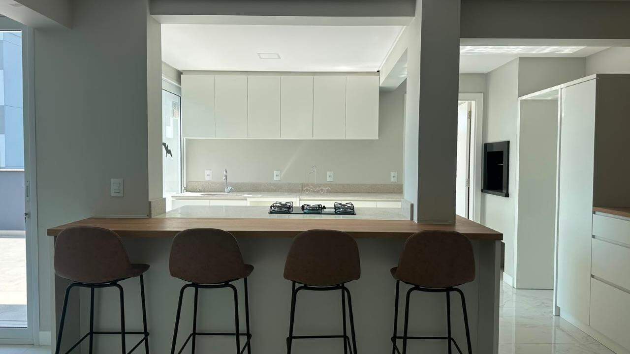 Apartamento para aluguel no Centro: 