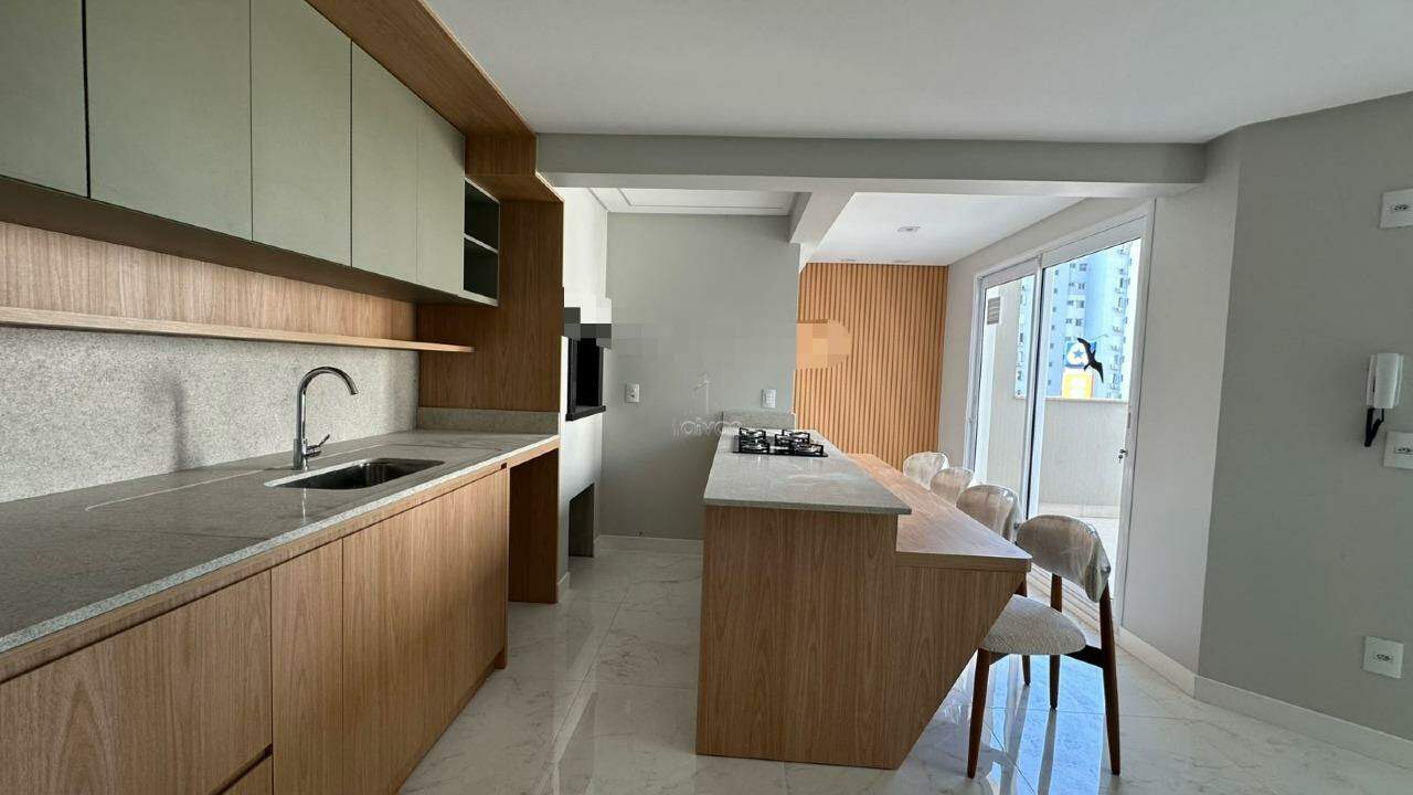 Apartamento para aluguel no Centro: 