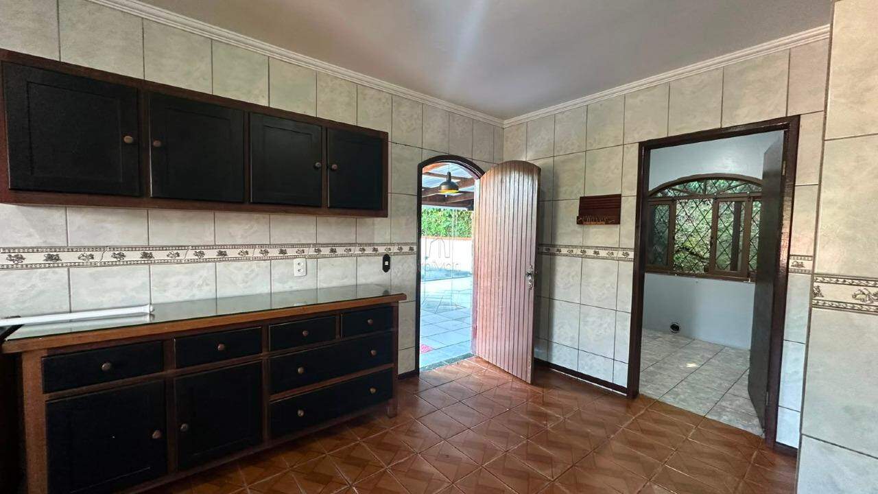 Casa para aluguel no Rau: 