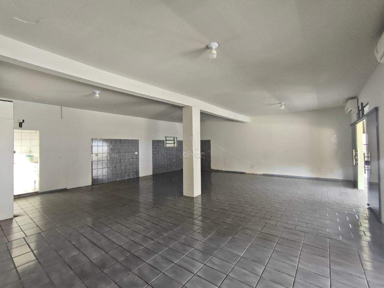 Sala Comercial para aluguel no Tifa Martins: 