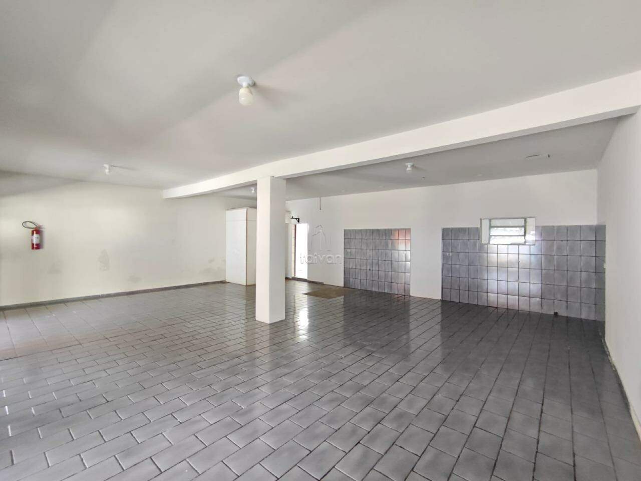Sala Comercial para aluguel no Tifa Martins: 