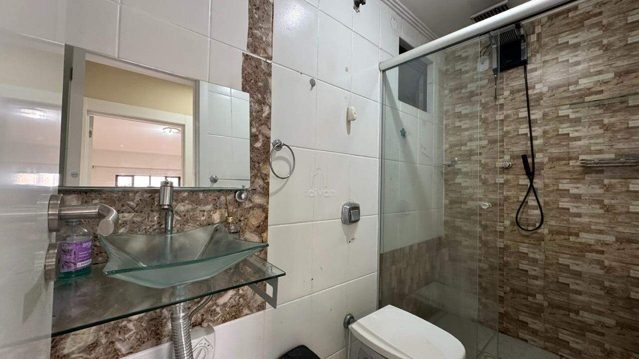 Apartamento à venda no Jaraguá Esquerdo: 