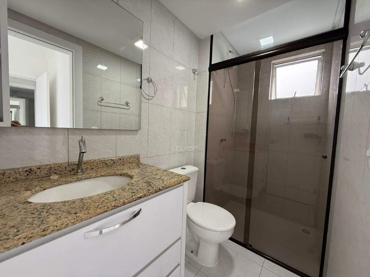 Apartamento para aluguel no Czerniewicz: 