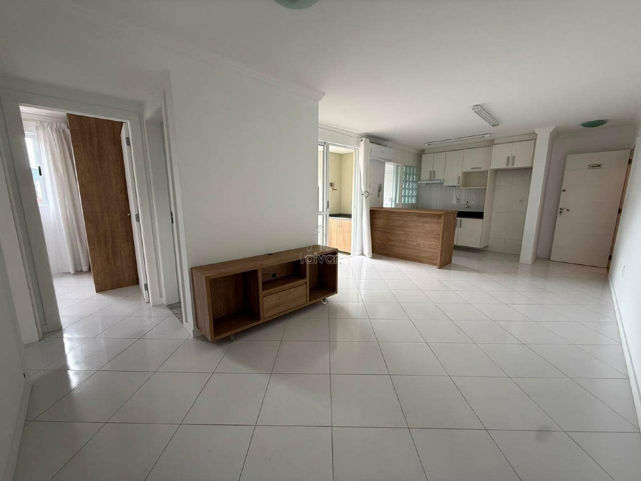 Apartamento para aluguel no Czerniewicz: 