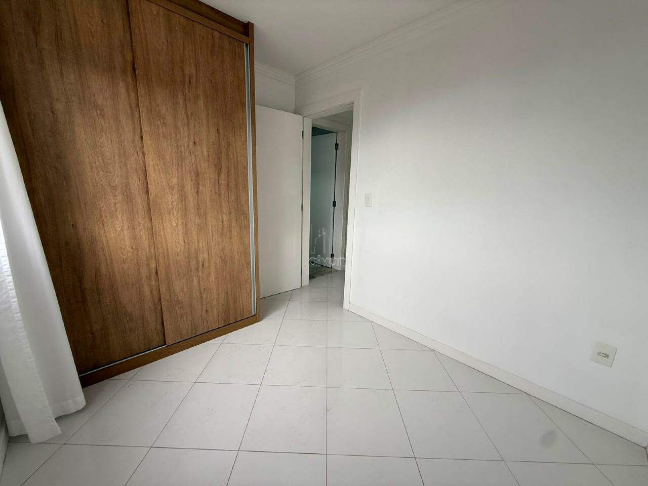 Apartamento para aluguel no Czerniewicz: 