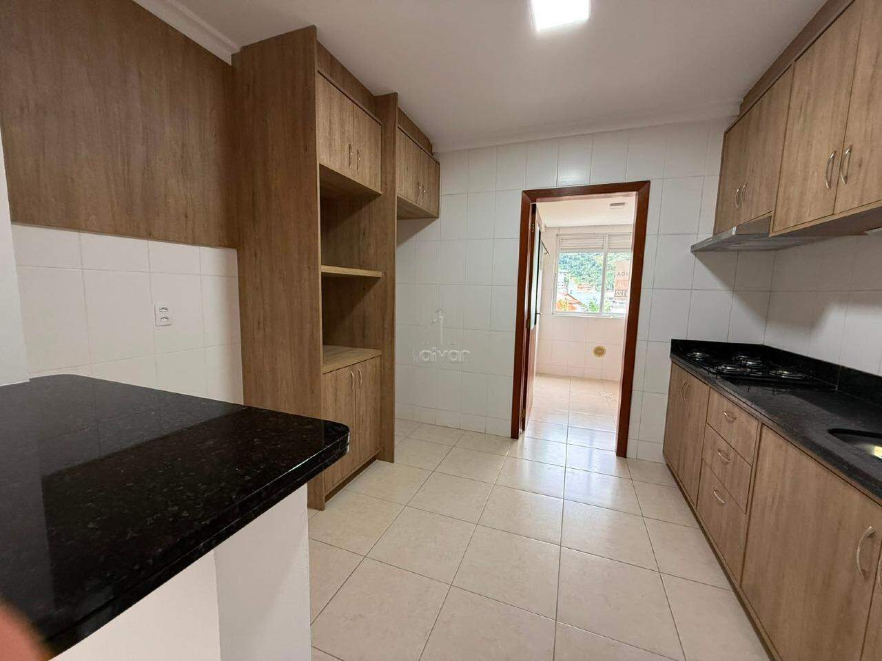 Apartamento para aluguel no Czerniewicz: 