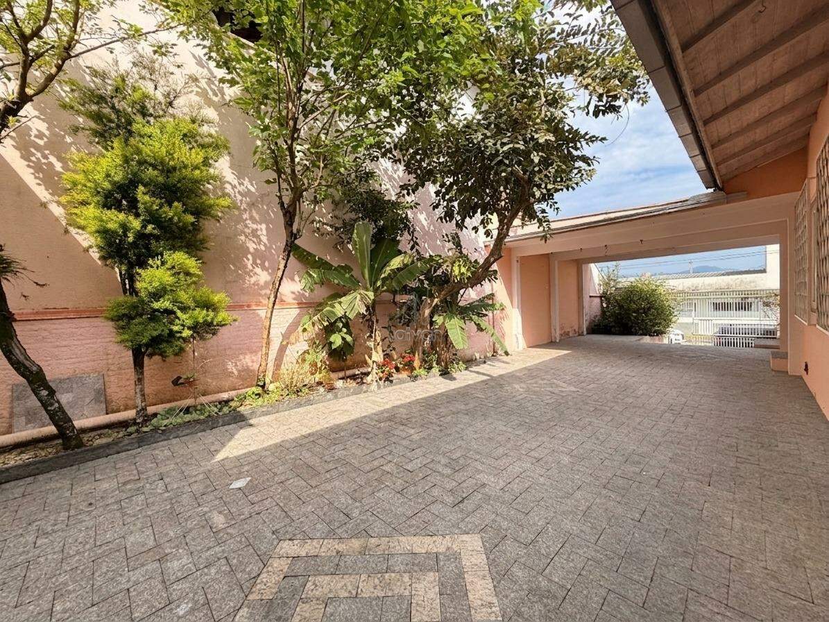 Casa para aluguel no Nova Brasília: 