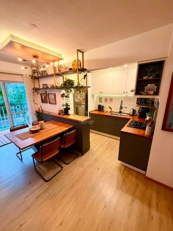 Apartamento à venda no Vieira: 