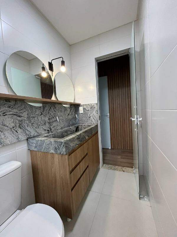 Apartamento à venda no Jaraguá Esquerdo: 
