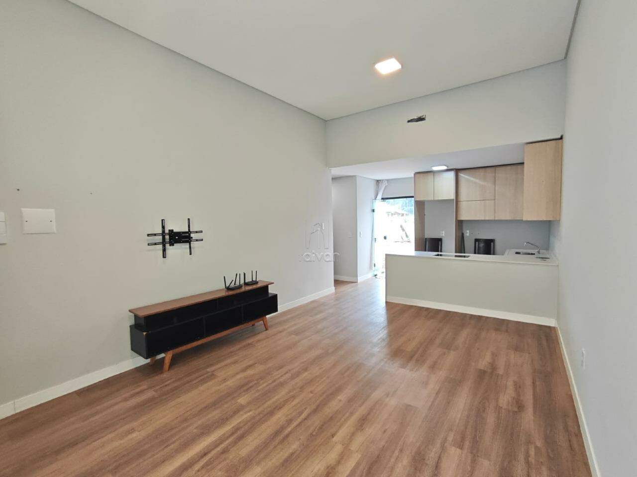 Casa para aluguel no Rio Cerro II: 