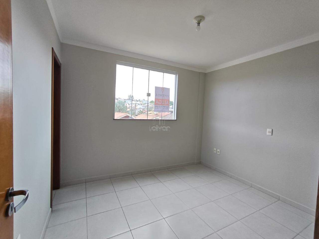 Apartamento para aluguel no Jaraguá Esquerdo: 