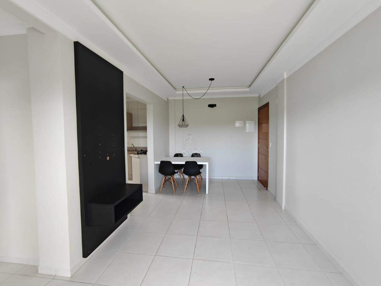Apartamento para aluguel no Jaraguá Esquerdo: 
