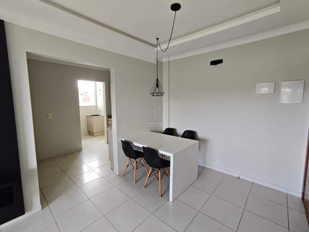 Apartamento para aluguel no Jaraguá Esquerdo: 
