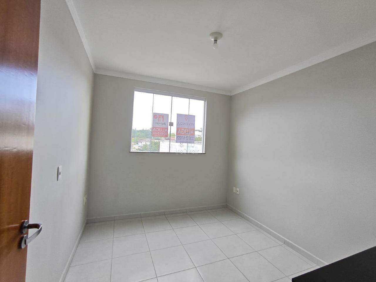 Apartamento para aluguel no Jaraguá Esquerdo: 