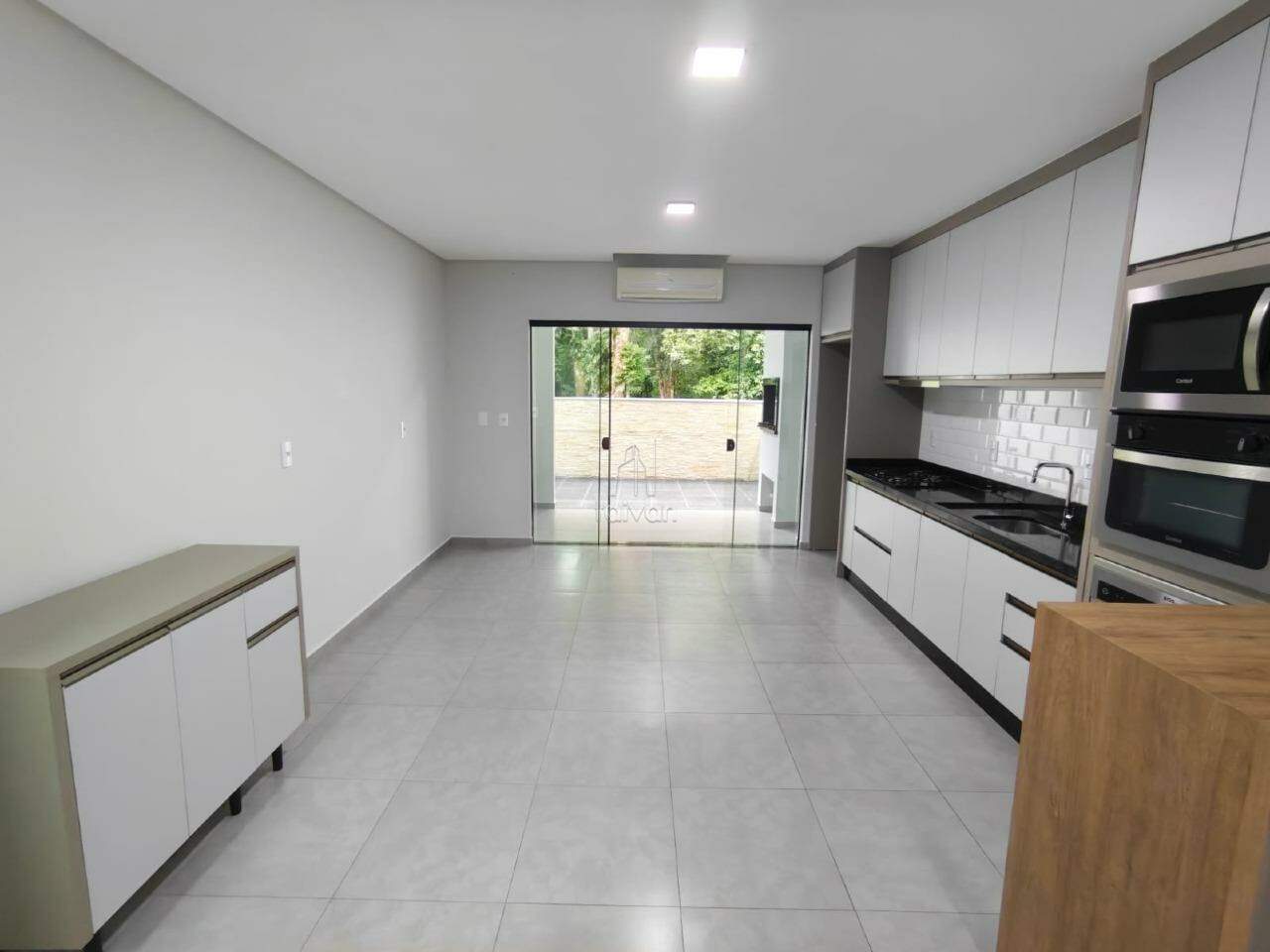 Geminado à venda no Três Rios do Sul: 