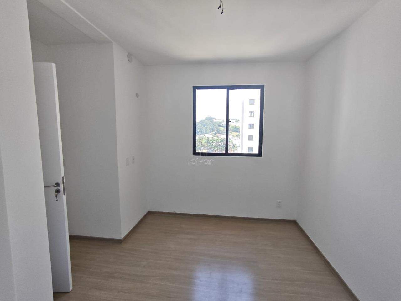 Apartamento para aluguel no Vila Baependi: 