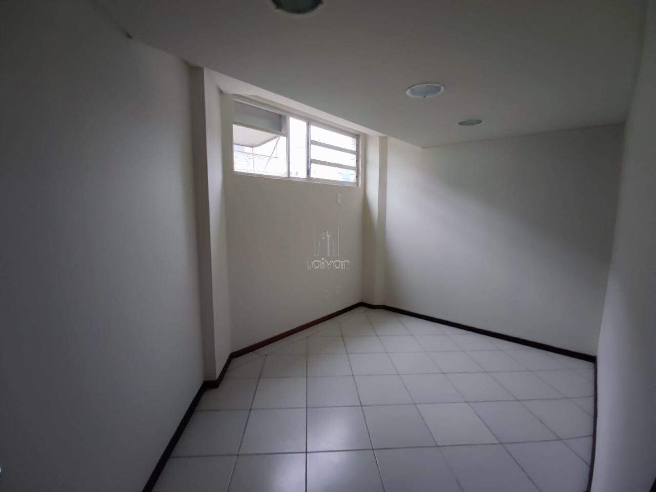 Sala Comercial para aluguel no Centro: 