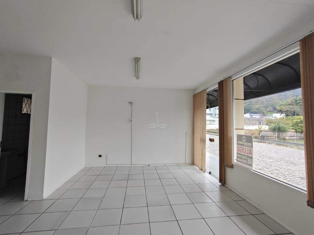 Sala Comercial para aluguel no Centro: 