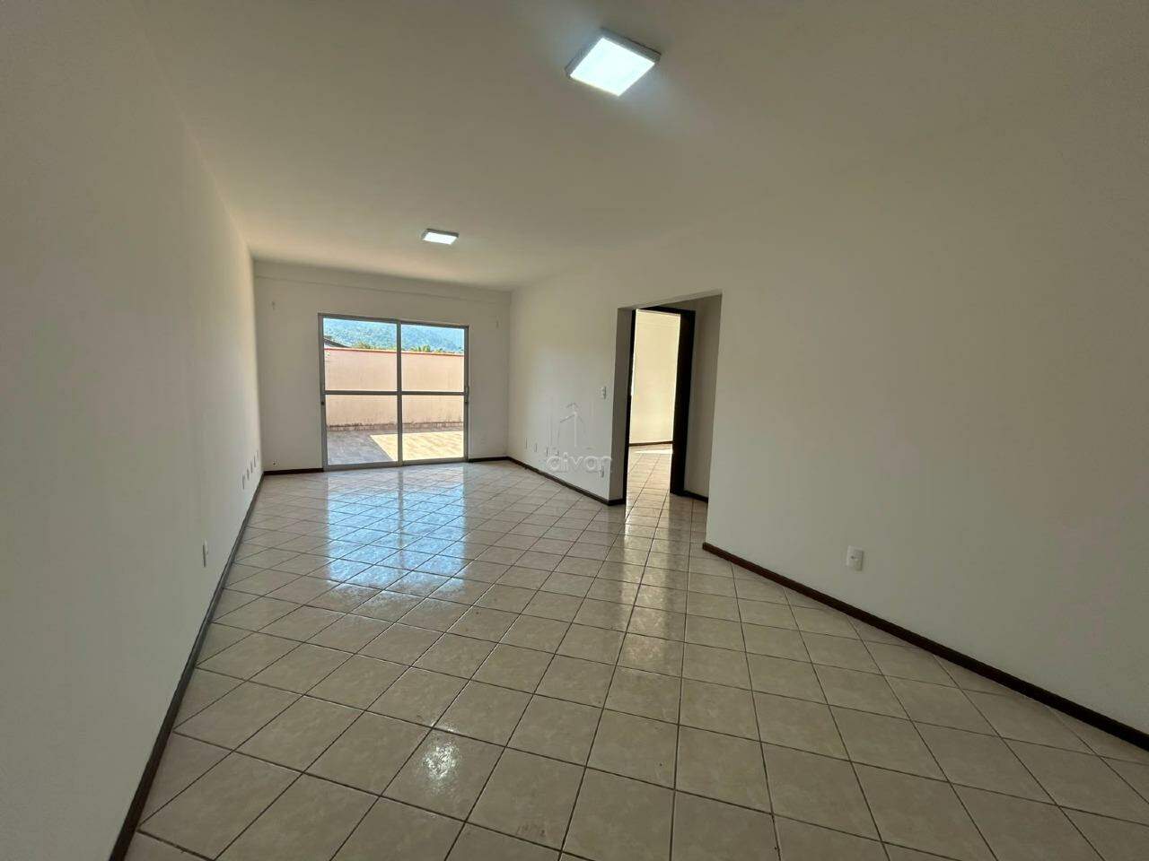 Apartamento para aluguel no Água Verde: 