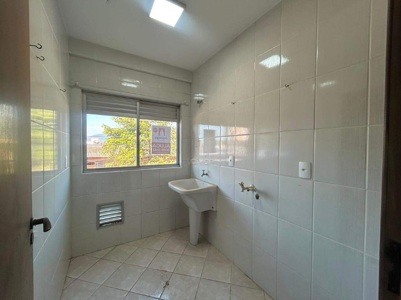 Apartamento para aluguel no Água Verde: 