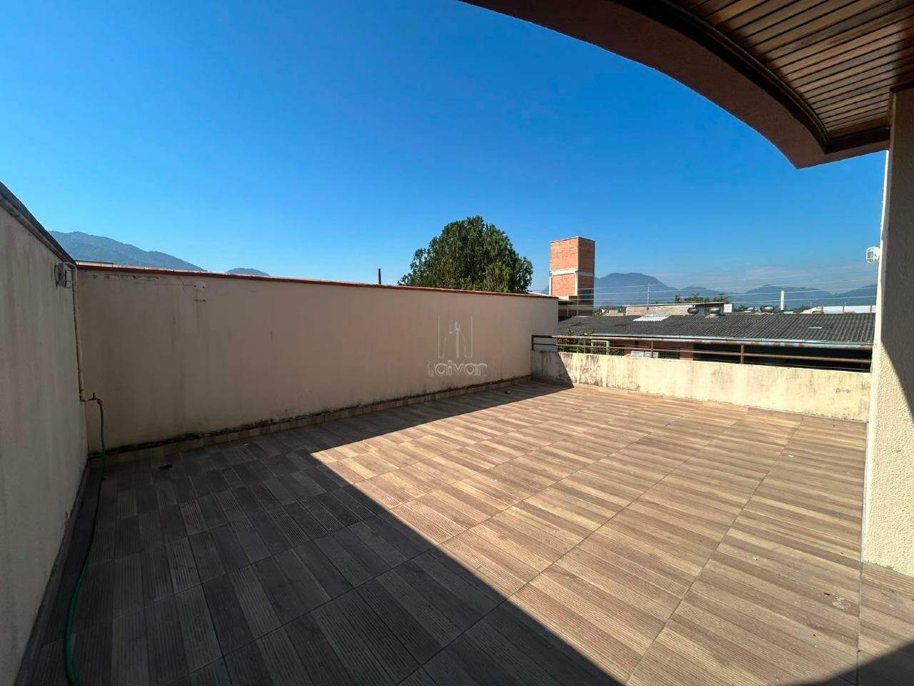 Apartamento para aluguel no Água Verde: 