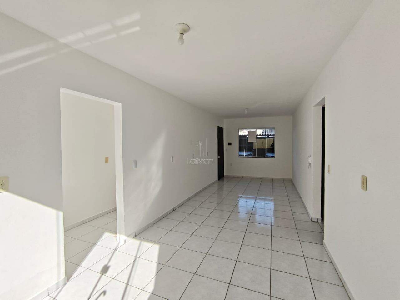 Apartamento para aluguel no Vila Lalau: 