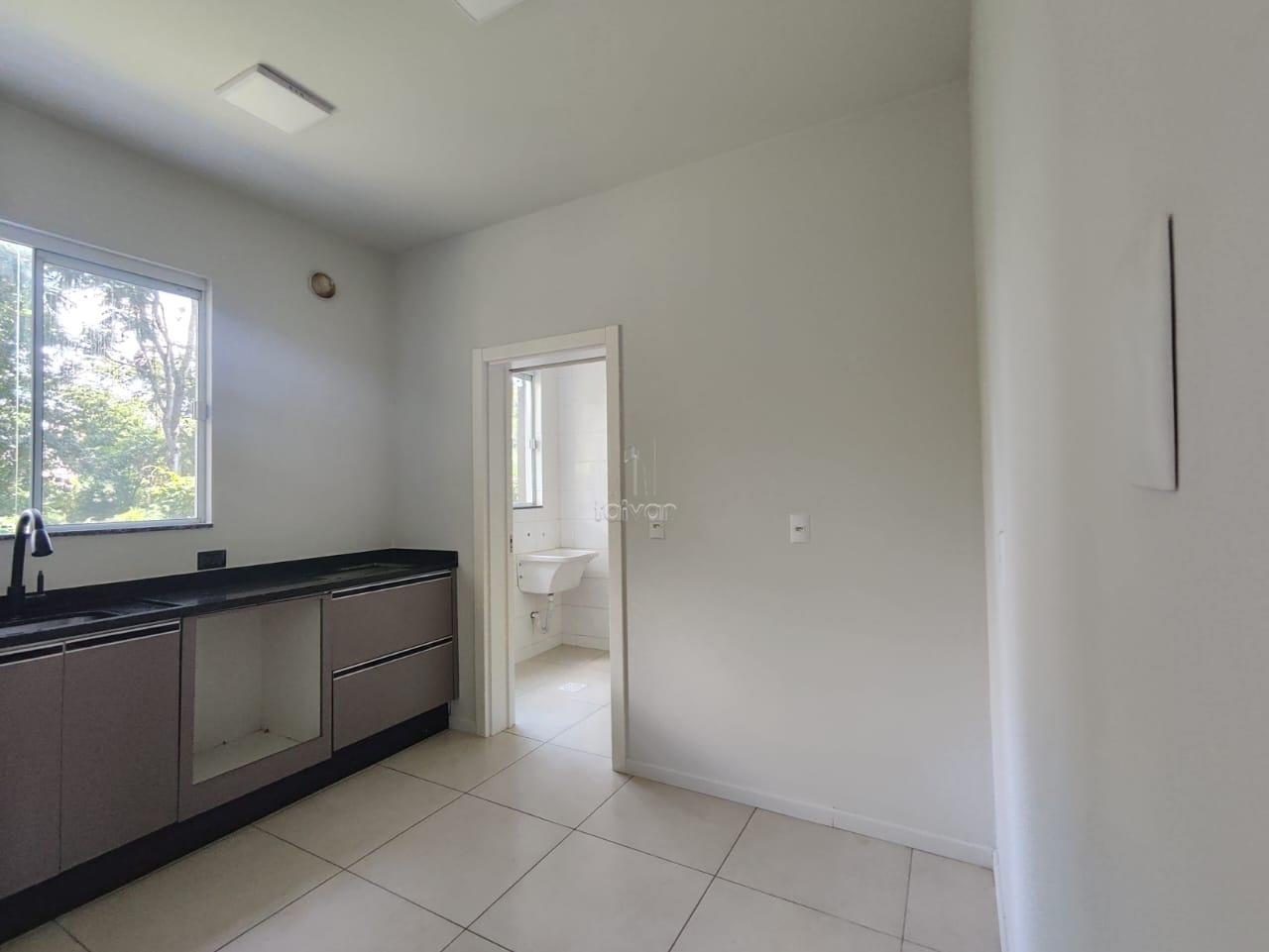 Geminado para aluguel no Ilha Da Figueira: 