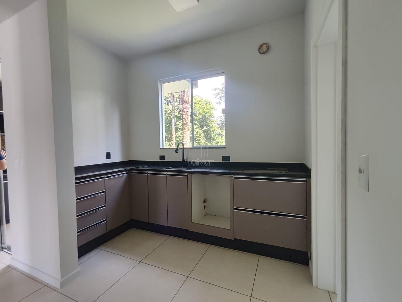 Geminado para aluguel no Ilha Da Figueira: 