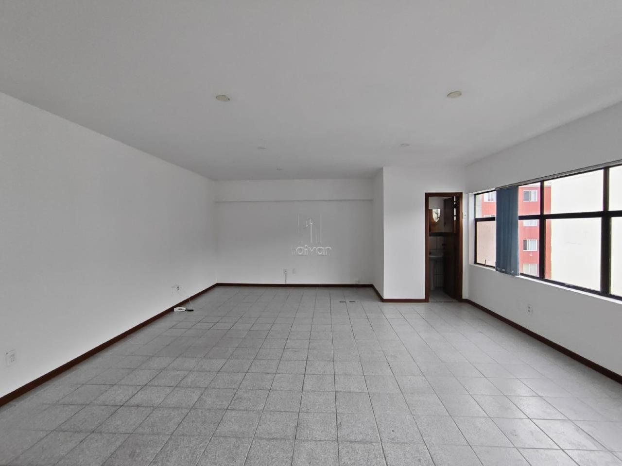 Sala Comercial para aluguel no Centro: 